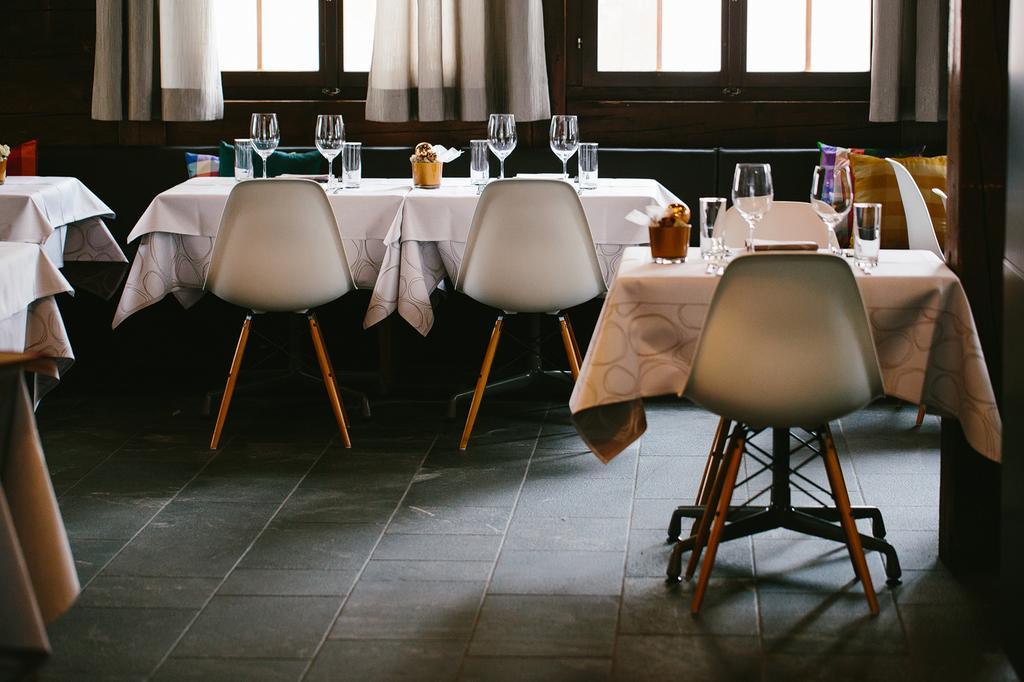 Hotel & Restaurant Zum Schwarzen Baeren 安德马特 外观 照片