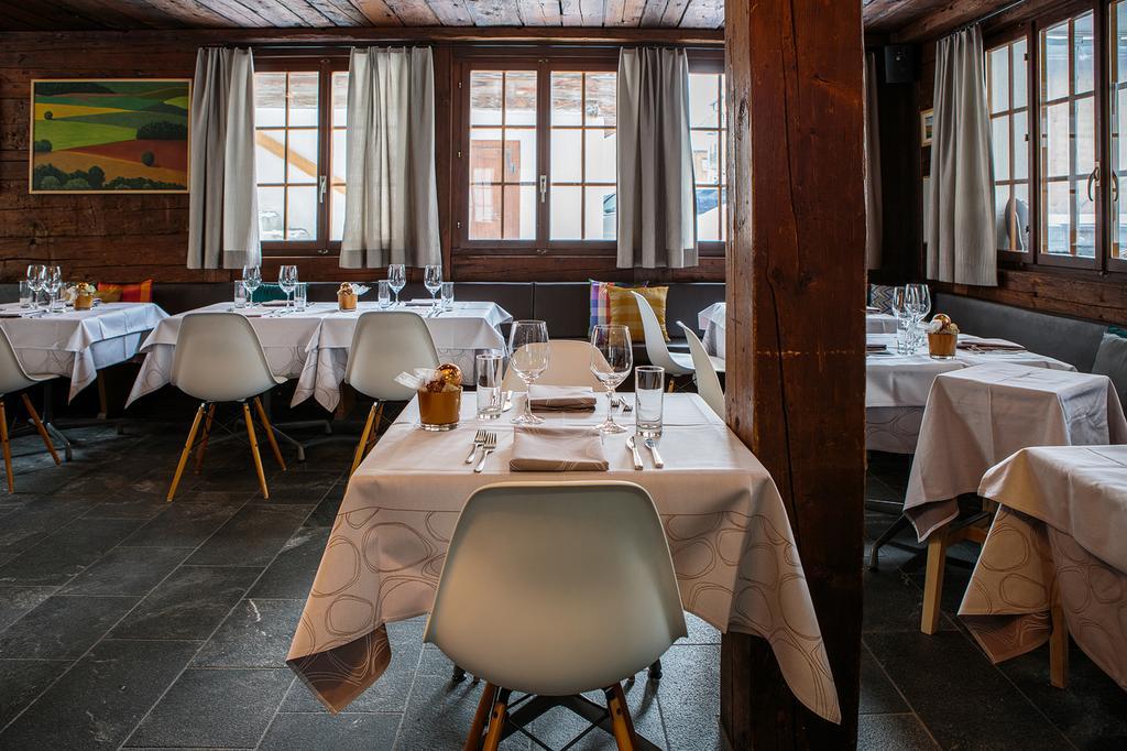 Hotel & Restaurant Zum Schwarzen Baeren 安德马特 外观 照片