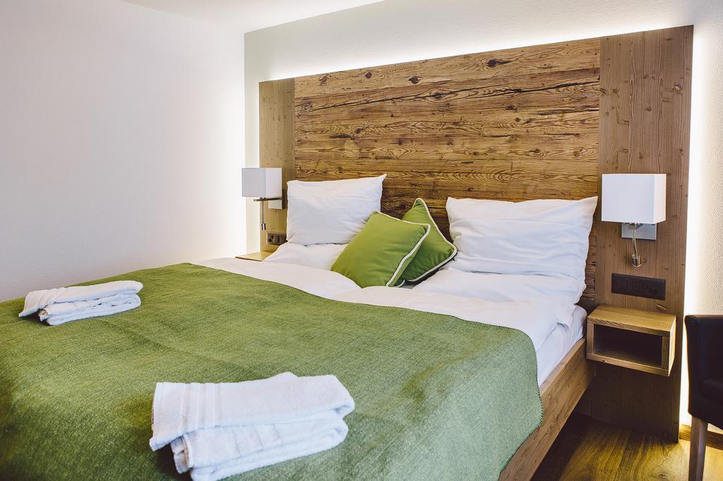 Hotel & Restaurant Zum Schwarzen Baeren 安德马特 外观 照片